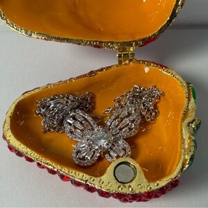 Moissanite Butterfly Necklace in Strawberry Trinket Box